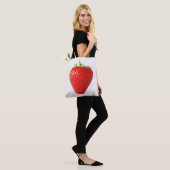 Tote Bag Une fraise rouge stcnm (Sur le modèle)