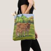 Tote Bag Vache d'Aubrac et veau mignon dans le pâturage de (De près)