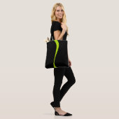 Tote Bag Vagues simples 2 en vert citron et noir (Sur le modèle)