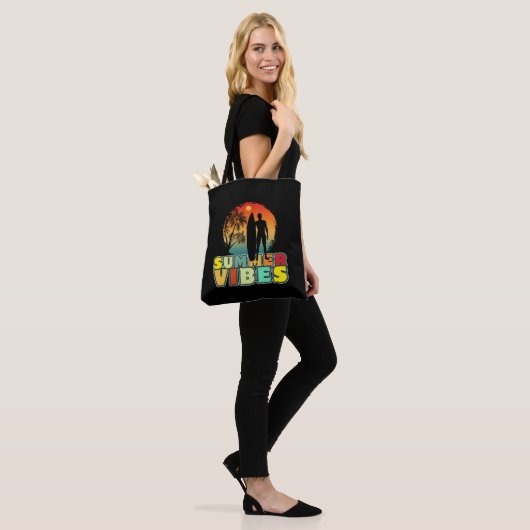 Tote Bag vibes d'été (Sur le modèle)