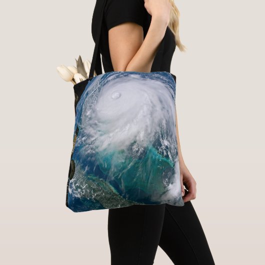 Tote Bag Vue De L'Ouragan Dorian. (De près)