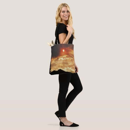 Tote Bag Wallows Fire Sky...... (Sur le modèle)
