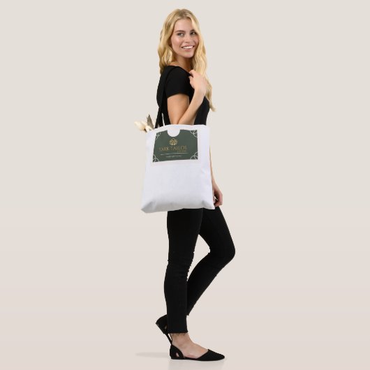 Tote Bag Yark Tailor: Crafted Elegance, Carried With Style (Sur le modèle)