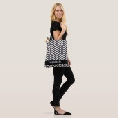Tote Bag ZIGZAG pattern - black + your background & ideas (Sur le modèle)