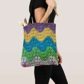Tote Bag Zigzag Rainbow Crochet Design (De près)