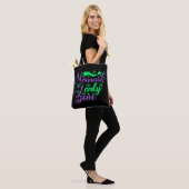 Tote Bag Zone de sirène seulement dans Neon Green et Purple (Sur le modèle)