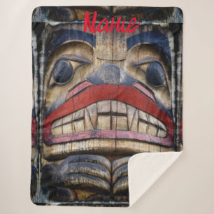 Totem Pole Face Thunder_Cove Sherpa Deken