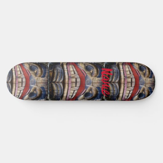 Totem Pole Face Thunder_Cove Skateboard (Horizontaal)