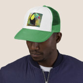 Toucan Bird Trucker Hat Toco Pet (In situ)