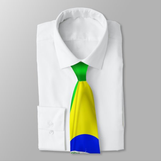 Toucan de Toco avec la cravate de drapeau du (Attaché)