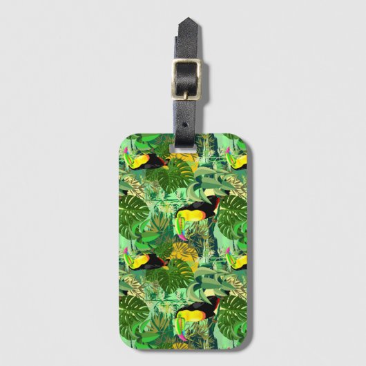Toucan in Green Amazonia Rainforest Bagagelabel (Voorkant (verticaal))