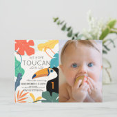Toucan Tropical Leaf Modern 1e verjaardag Foto Kaart (Staand voorkant)