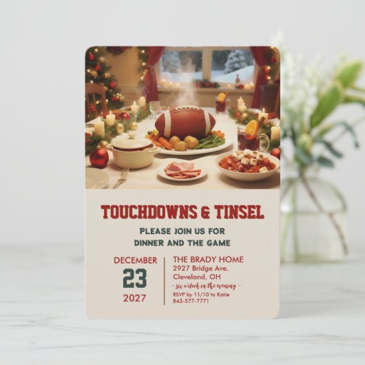 Touchdowns and Tinsel Dinner Invitation (Debout devant)
