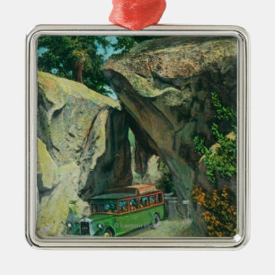 Tour Bus under the Arch Rock on El Portal Road Metalen Ornament
