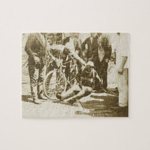 Tour de France 1936 Gewonde Renner Krijgt Hulp Sep Legpuzzel