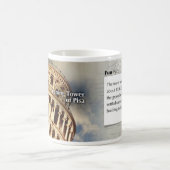 Tour penchée de tasse historique de Pise (Centre)