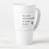 Tournesol et papillon bleu Écriture Latte Mug (Angle droit)