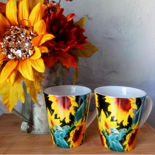 Tournesol jaune sur Mug en latte noire