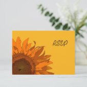Tournesol orange sur carte RSVP de mariage jaune (Debout devant)