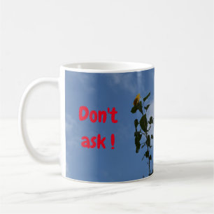 Tournesol sur le toit. tasse à café