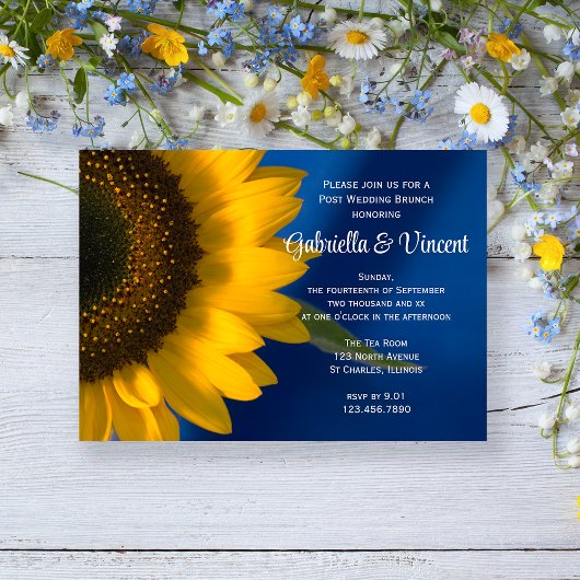 Tournesol sur une carte bleue pour le brunch de ma