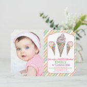 TOUT ÂGE - Crème de glace Anniversaire Invitation (Debout devant)