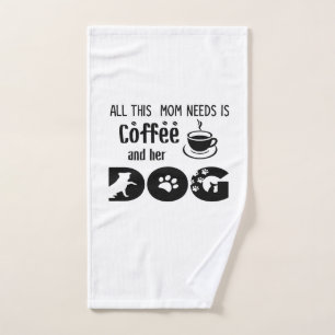 Tout ce dont maman a besoin, c'est du café et son