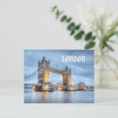 Tower Bridge, carte postale Londres (Debout devant)