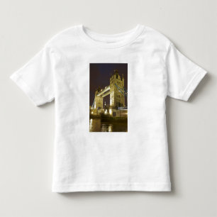 Tower Bridge en de rivier de Theems bij schemering Kinder Shirts
