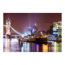 Tower Bridge Historisch Oorlogsschip Londen