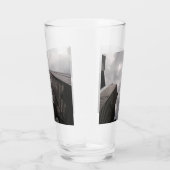 Tower in de stad. glas (Rechts)