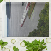 Tows Passing Kitchen Towel Theedoek (Gevouwen)