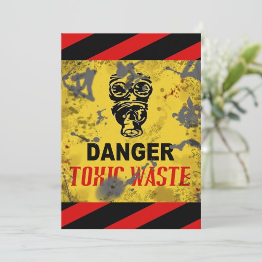 Toxisch afval Aangepaste uitnodiging voor ongebrui (Staand voorkant)