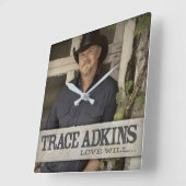 Trace Adkins Vierkante Klok (Hoek)
