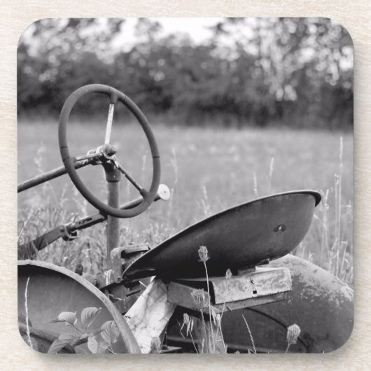Tracteur dans les Dessous de verre à herbe longue (Devant)