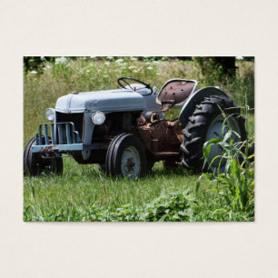 Tracteur dans un champ