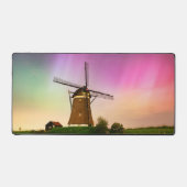 Traditional windmill under the Northern Lights (Recto)