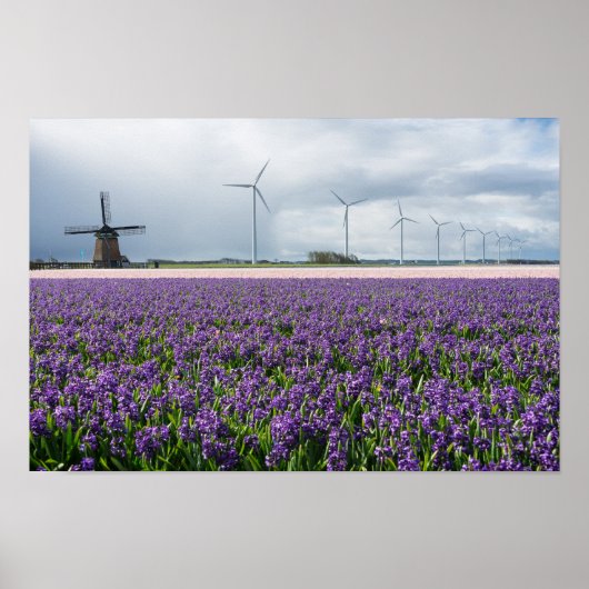 Traditionele en moderne windmolen in het poster va (Voorkant)