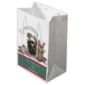 Traditionele kerstman kerstnaam medium cadeauzakje (Voorkant Gekanteld)