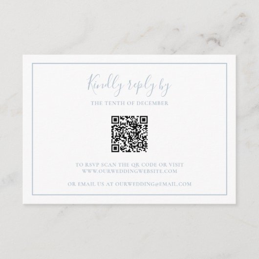 Traditionele Stoffige Blauwe QR Code Elegante Brui RSVP Kaartje (Voorkant)