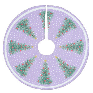 Traditionele wintersneeuw paarse kerstboom rok