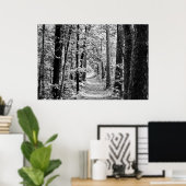 Trail van het voorjaarsregenwoud in zwart-wit poster (Thuiskantoor)