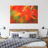 Trailend Oranje Begonia Canvas Afdruk (Insitu (Slaapkamer))