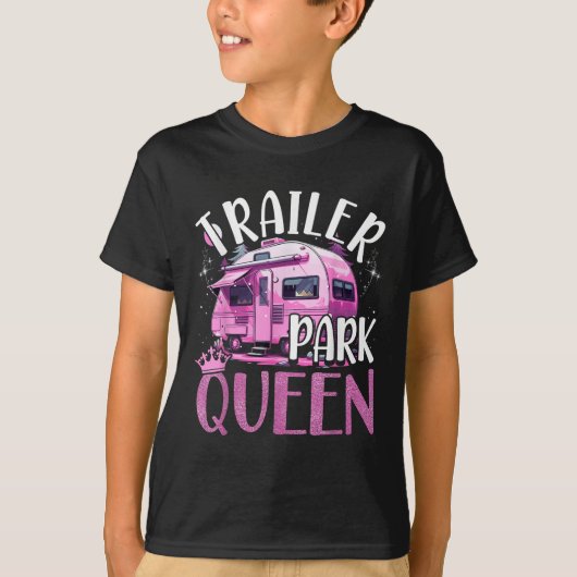 Trailer Park Queen Funny Camping Pink Trailer Cara T-shirt (Voorkant)