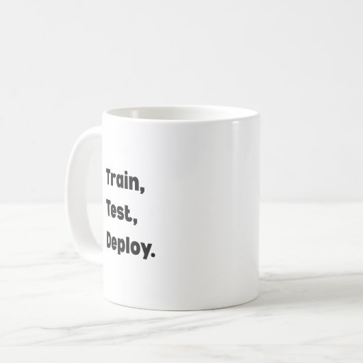 Train Test Deploy Mug – AI Engineer Workflow  (Devant gauche)
