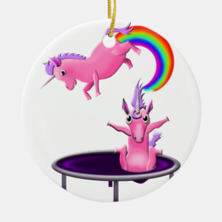 trampolining unicorn keramisch ornament