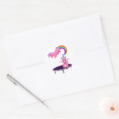 trampolining unicorn ronde sticker (Envelop)