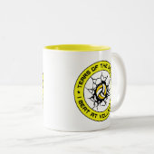 Tranen van de mensen die ik versloeg bij volleybal tweekleurige koffiemok (Voorkant rechts)