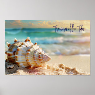 Tranquil Shore: Zeeschelp bij de Oceaan Poster
