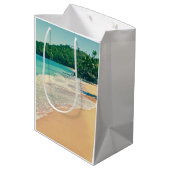Tranquil Tropical Island Beach Medium Cadeauzakje (Achterkant Gekanteld)